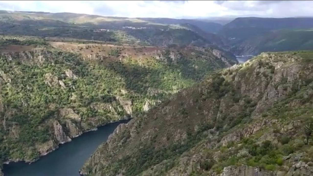 Casa Bolmente A Ver En La Ribeira Sacra. Sober ภายนอก รูปภาพ